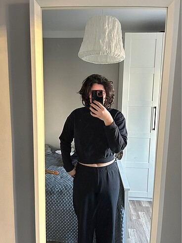 H&M H&M crop sweat