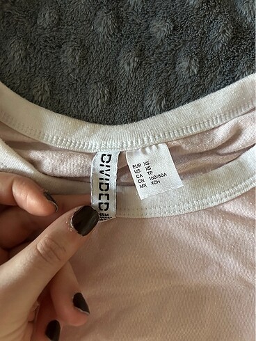 xs Beden H&M tişört