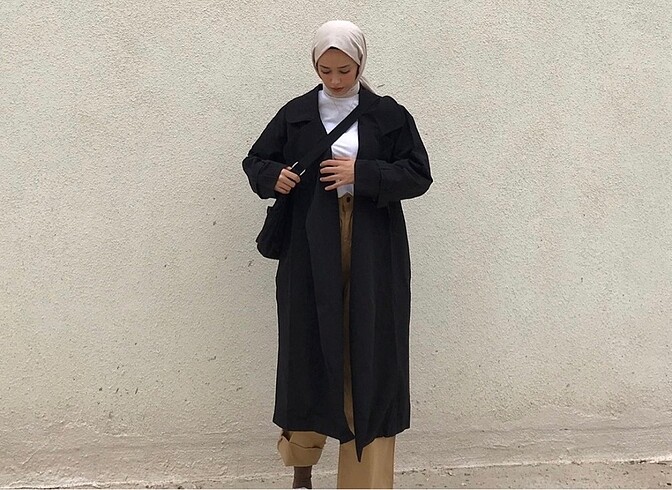 KADIN SİYAH TRENÇKOT