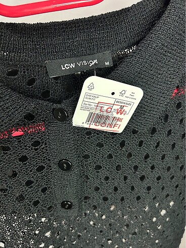 m Beden LCW DELİKLİ ÖRGÜ POLO TİŞÖRT
