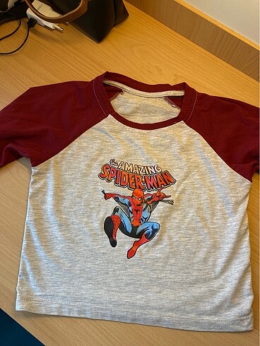 s Beden Spider-man Baskılı Uzun Kollu Crop