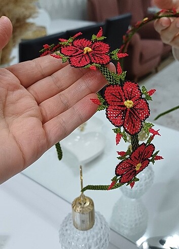 İğne oyası çiçekli saç tokası-taç 