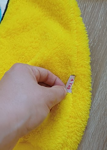 4 Yaş Beden Sarı Nakışlı Kız Çocuk Eşofman Takımı