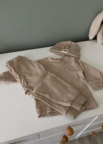 Zara Bej Bebek Takımı Uzun Kollu ve Şapkalı