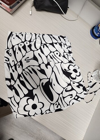 s Beden Bershka Etek 
