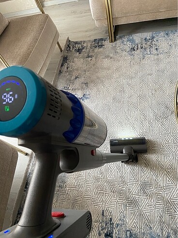 Dyson dikey süpürge