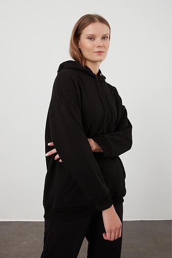 Yeni / kapsonlu sweatshirt