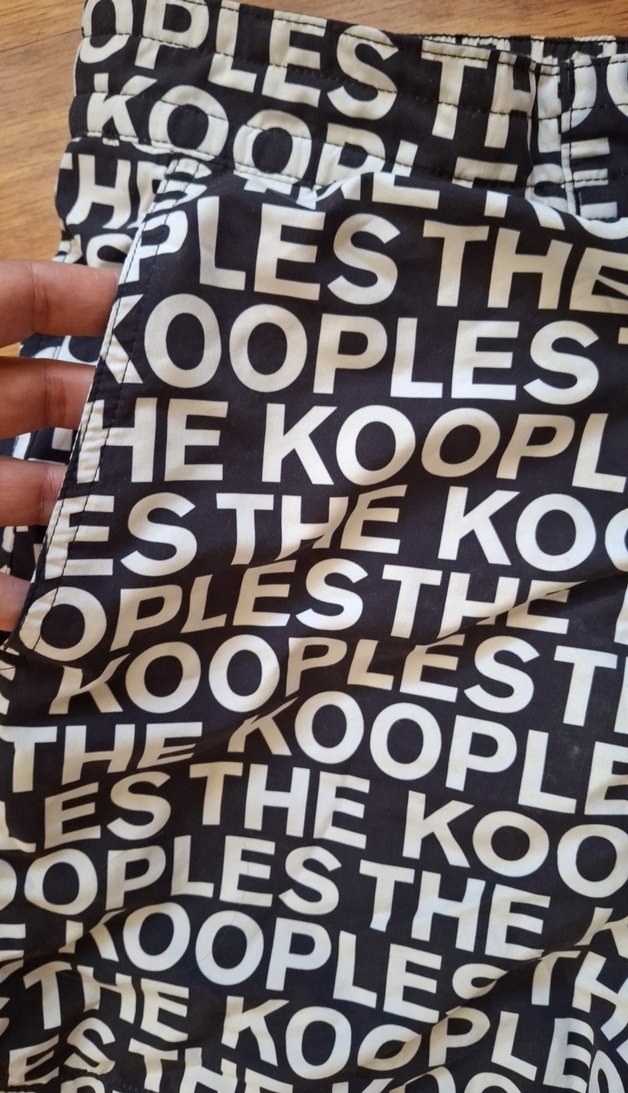 Beyaz Siyah Baskılı Mini Erkek Deniz Şortu - Görsel 4