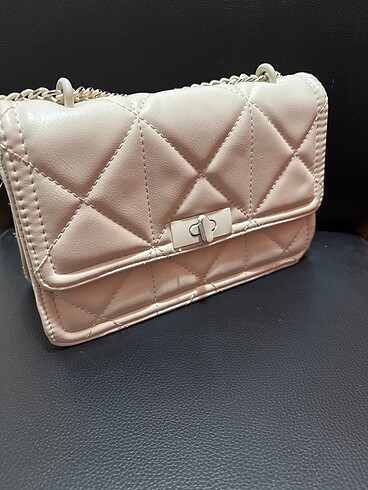 Stradivarius beyaz çanta