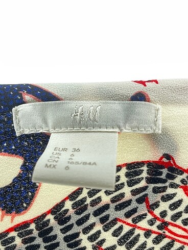 36 Beden çeşitli Renk H&M Kısa Elbise %70 İndirimli.