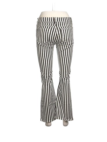 26 Beden Topshop Jean / Kot %70 İndirimli.
