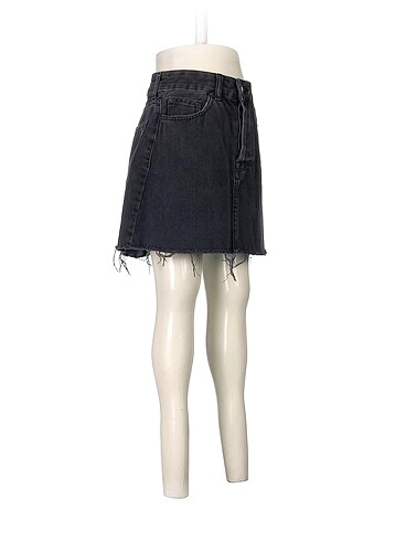 Bershka Bershka Mini Etek %70 İndirimli.