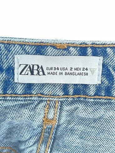 34 Beden mavi Renk Zara Mini Şort %70 İndirimli.