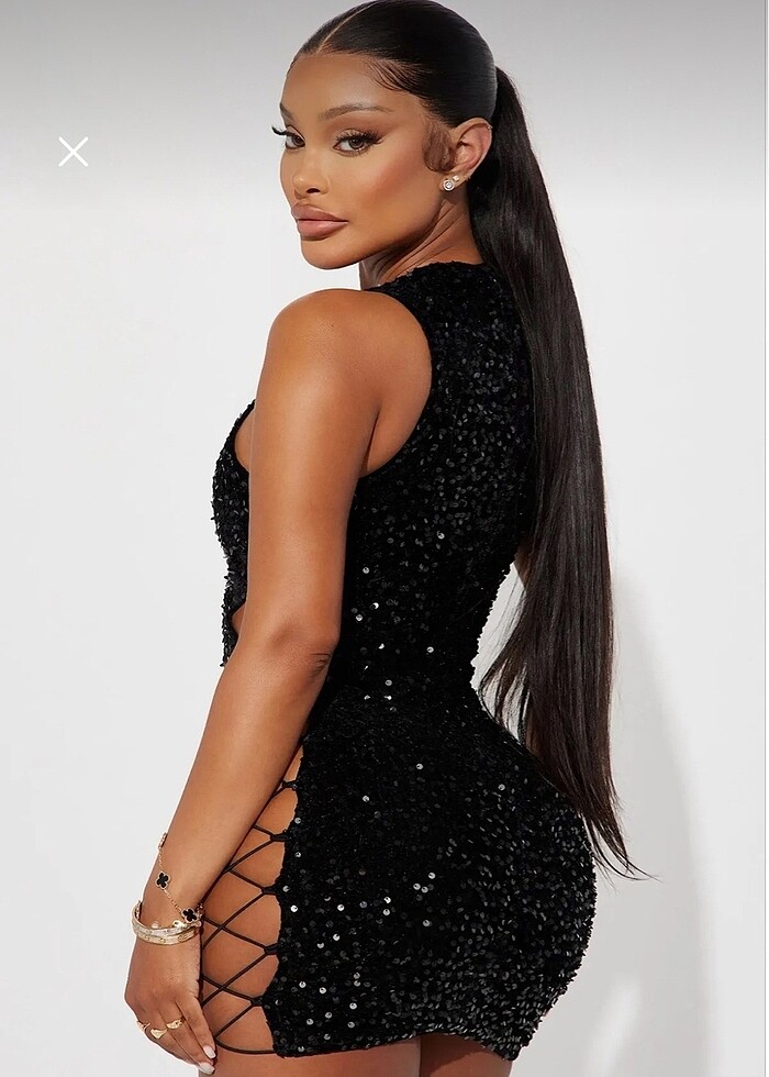 Payetli mini kuşgözü dekolteli elbise etiketli - Görsel 2