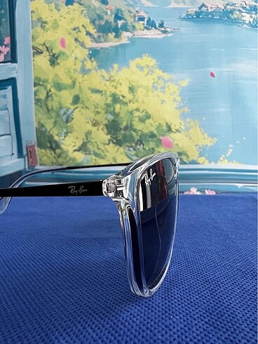  Beden beyaz Renk Rayban 4187 chris