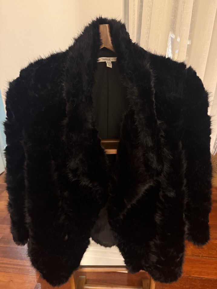 Siyah Kürk Detaylı Kadın Midi Mont - Görsel 3