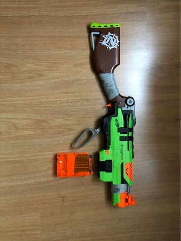 Nerf orjinal zombie strike slingfire