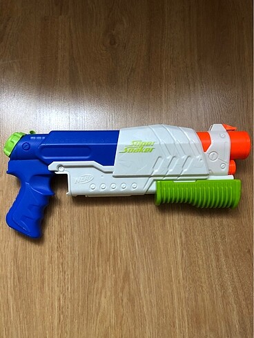 Nerf orjinal super soaker su tabancası