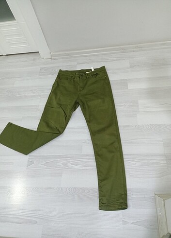 32 Beden Pantolon