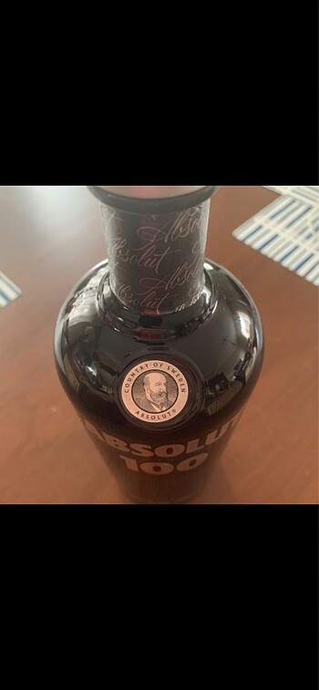 Diğer 1 litre boş şişe