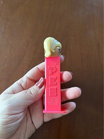 Pez şeker kutusu LOL