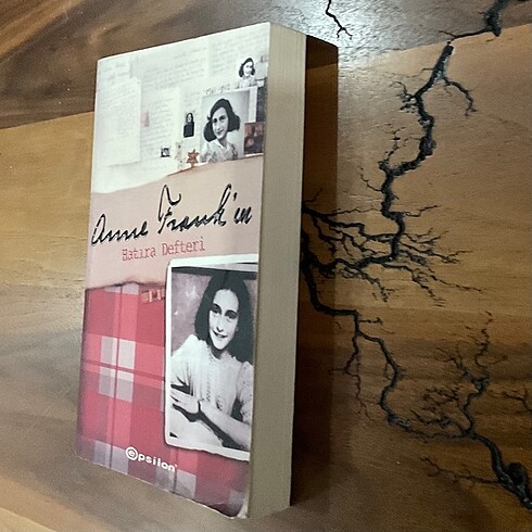 Anne Frank?ın Hatıra Defteri