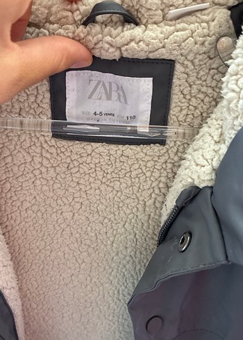 Zara Kız Çocuk Siyah Kürklü Street Wear Kaban