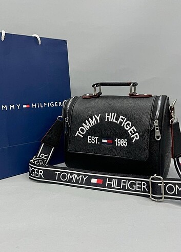 Beden Tommy hilfiger askılı çanta