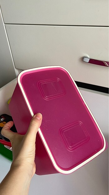 Tupperware