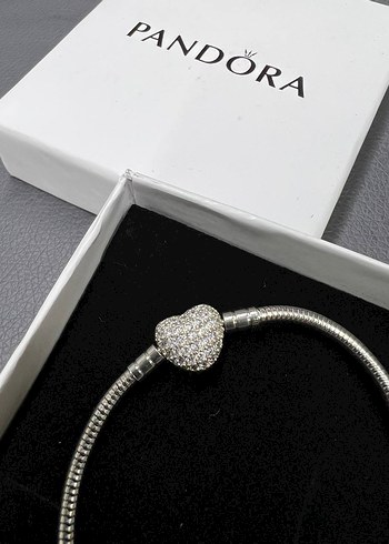 Pandora Zincir Detaylı Minimalist Bileklik