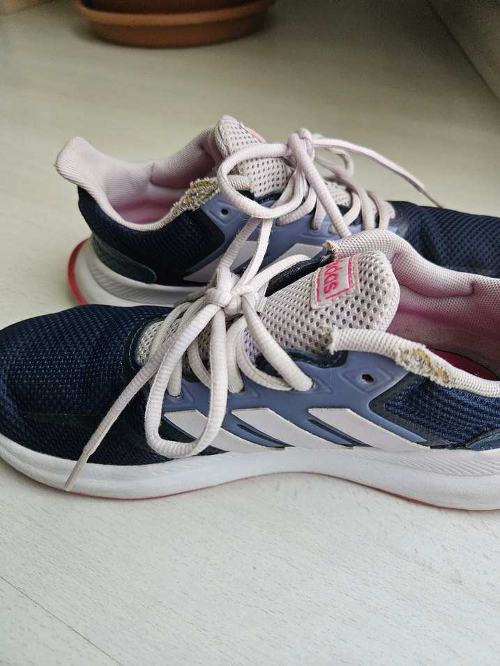 Adidas Kadın Lacivert Bağcıklı Spor Ayakkabı - Görsel 3