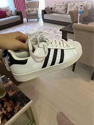Adidas ayakkabı