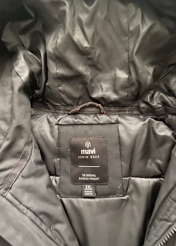 Düğmeli Siyah Erkek Sokak Stili Mont - Görsel 3