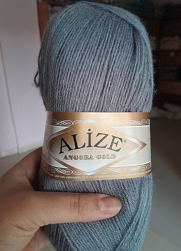 Alize Angora Gold
