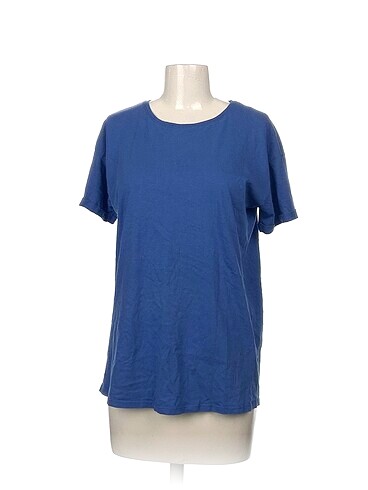 LC Waikiki T-shirt %70 İndirimli.