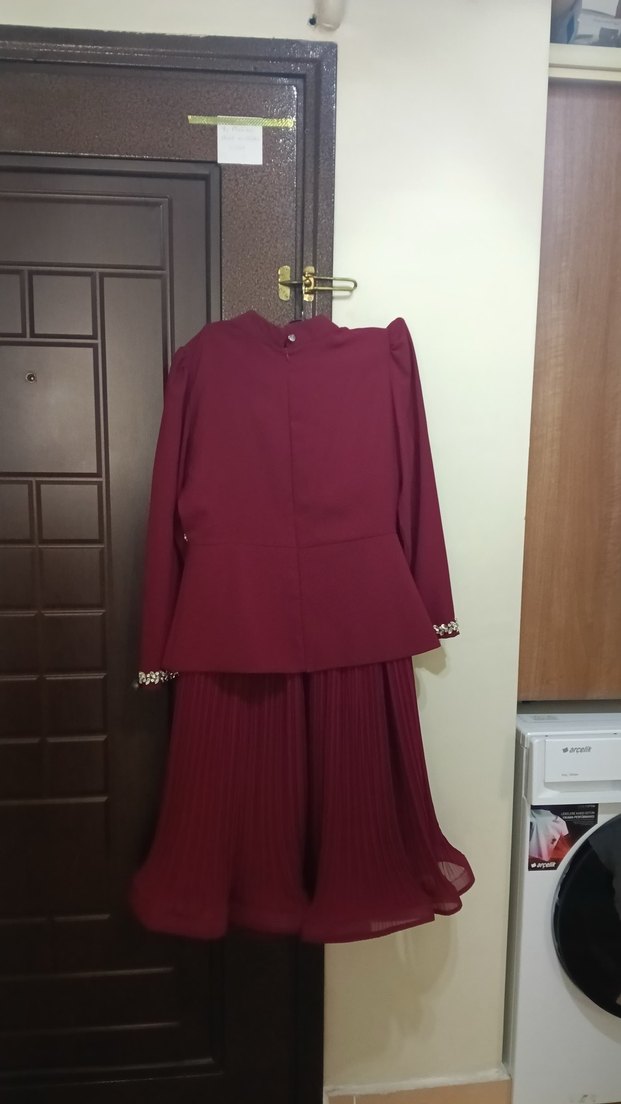 Bordo Uzun Pilili Kadın Abiye SIFIR - Görsel 3