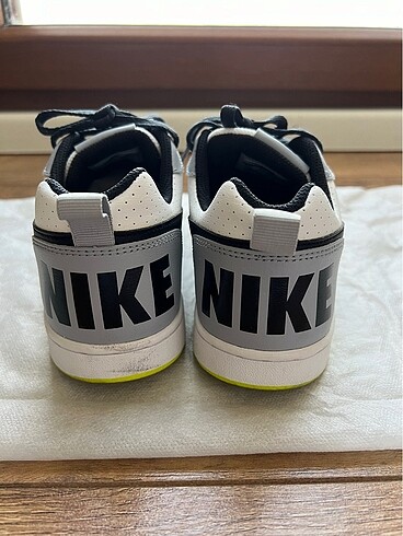 39 Beden beyaz Renk Nike Sneaker