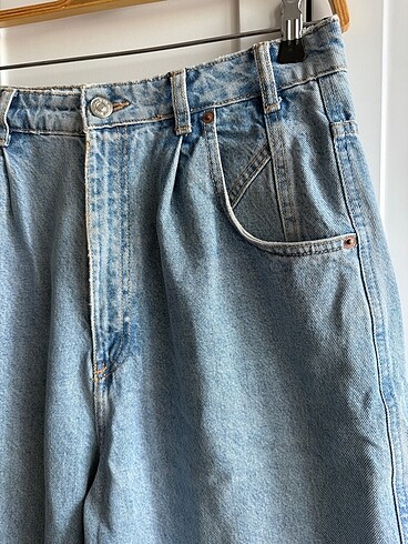 l Beden Zara Slouchy Jean