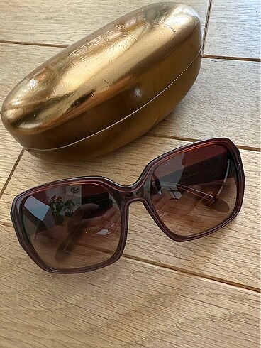 Guess Guess GU7049 Güneş Gözlüğü