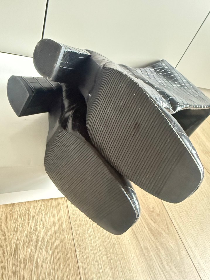 TarzKız Yılan Derisi Desen Çizme - Görsel 4