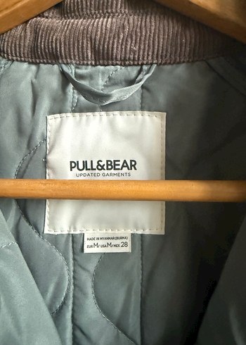 m Beden kahverengi Renk Pull&Bear Kadife Yaka Kapitone Mont