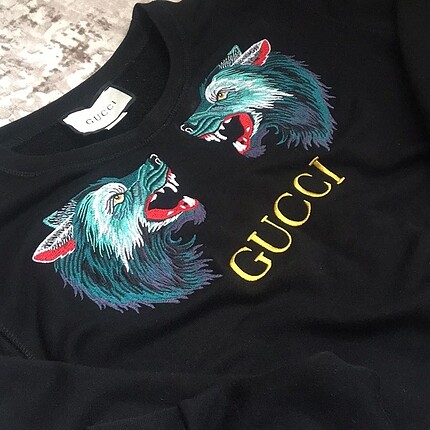 Gucci sweatshirt