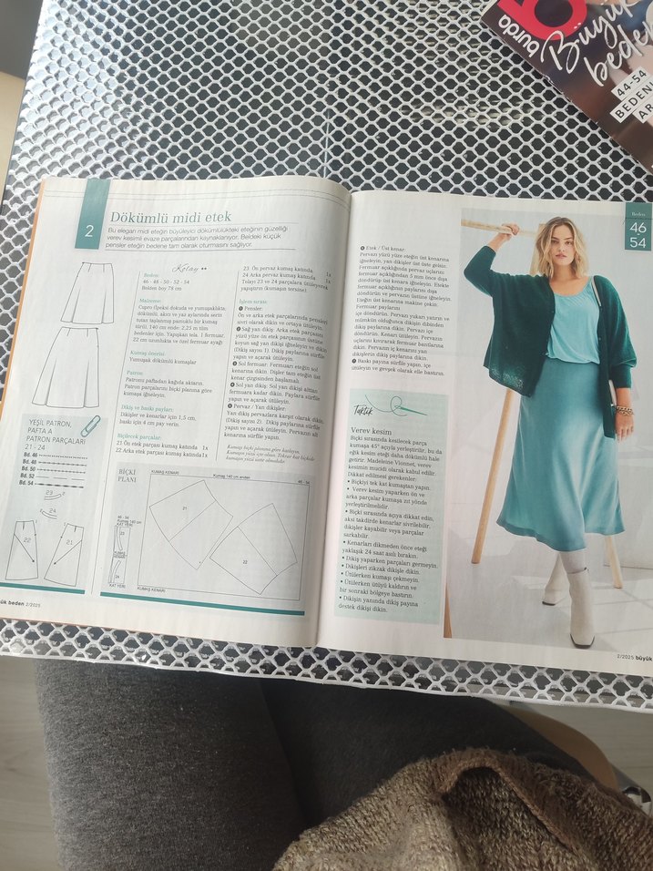 Burda Büyük Beden Şubat/2025 - Görsel 3