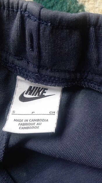nike tech