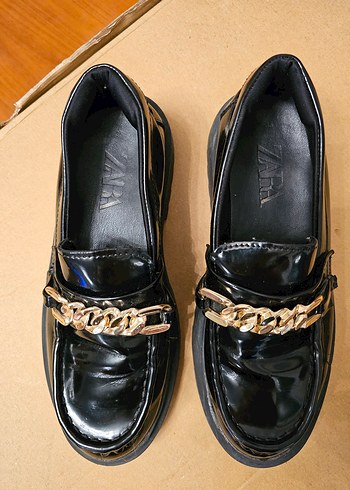 Zara kız çocuk rugan makosen ayakkabı - Görsel 2