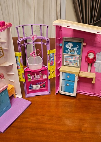 Barbie Veteriner Merkezi - Görsel 4