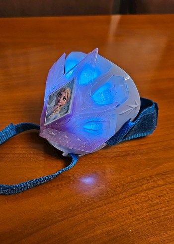 Frozen 2 Buzdan Adımlar Ayak Projeksiyonu - Görsel 2