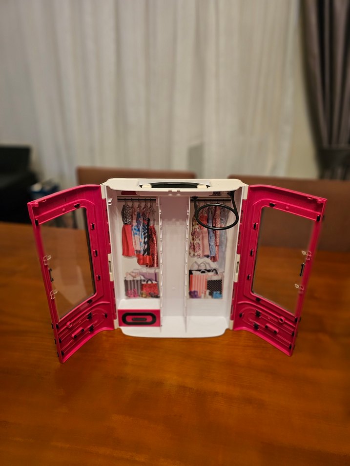 Barbie Pembe Gardrop - Görsel 3