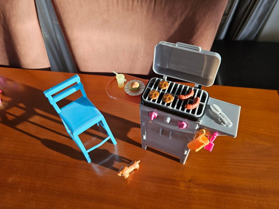 Barbie nin Barbekü Oyun Seti - Görsel 3