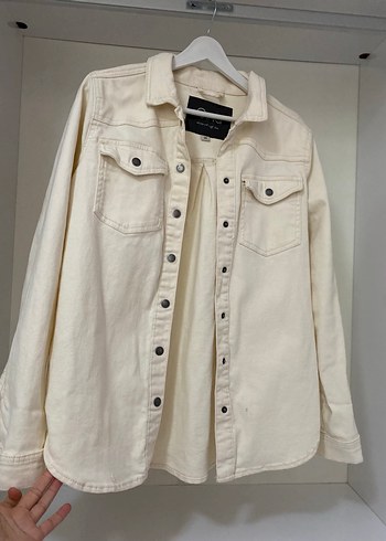 Kadın Beyaz Düğmeli Denim Ceket - Görsel 2